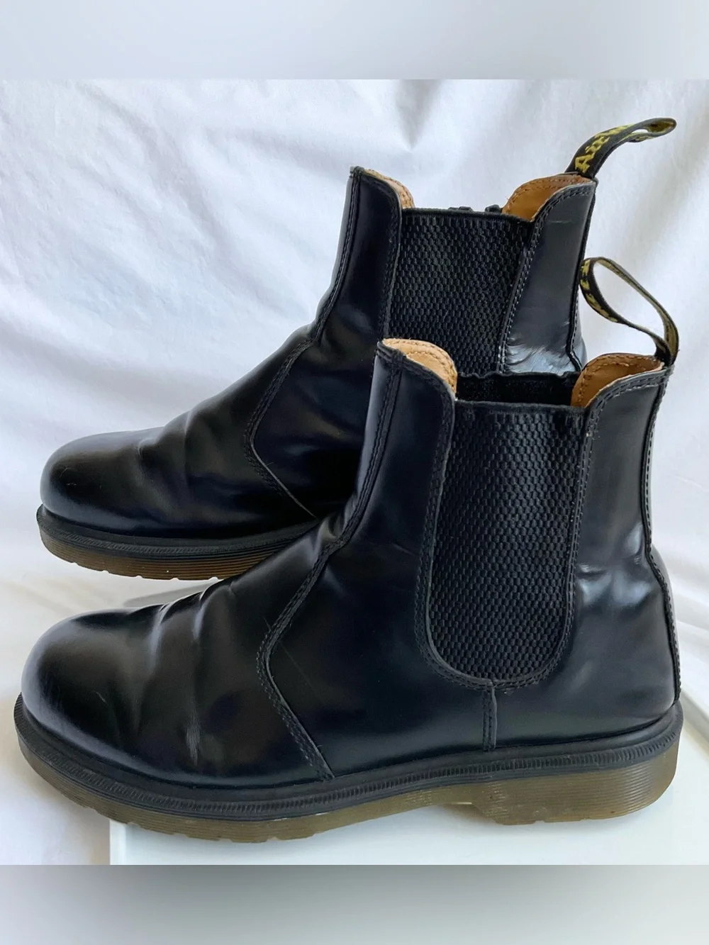 Dr. Martens | 2976 Black Smooth Leather Chelsea Boots | UK 8 US 9